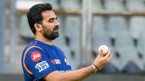  Zaheer Khan's Bollywood Debut: A Cricket Legend Bowls Over the Silver Screen?